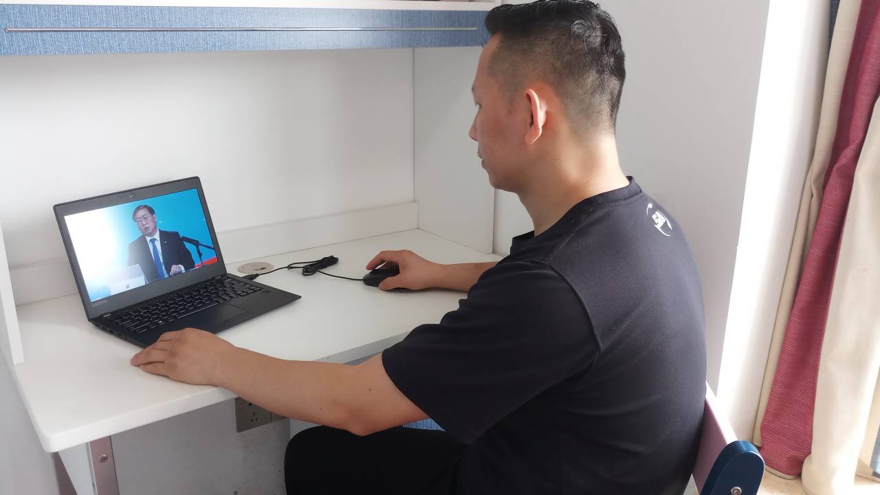 运科学院窦正毅老师将把线上课的学习体会落实在课程思政
